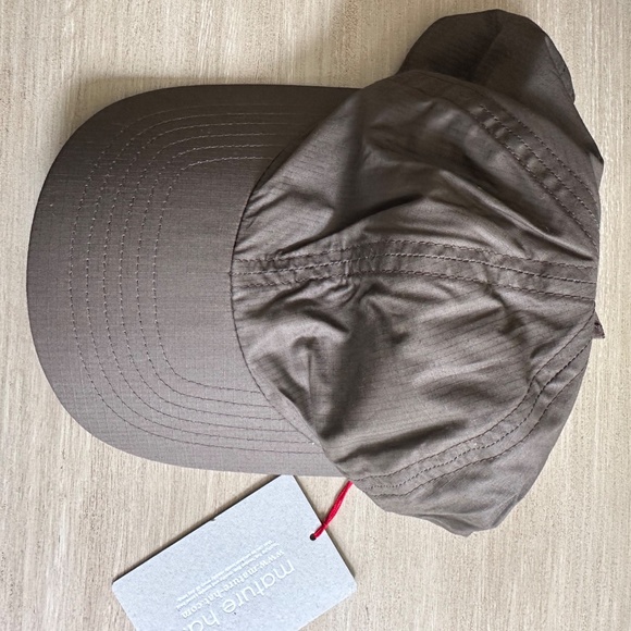 Mature Ha Ripstop Cap in Ash Brown - Picture 3 of 3